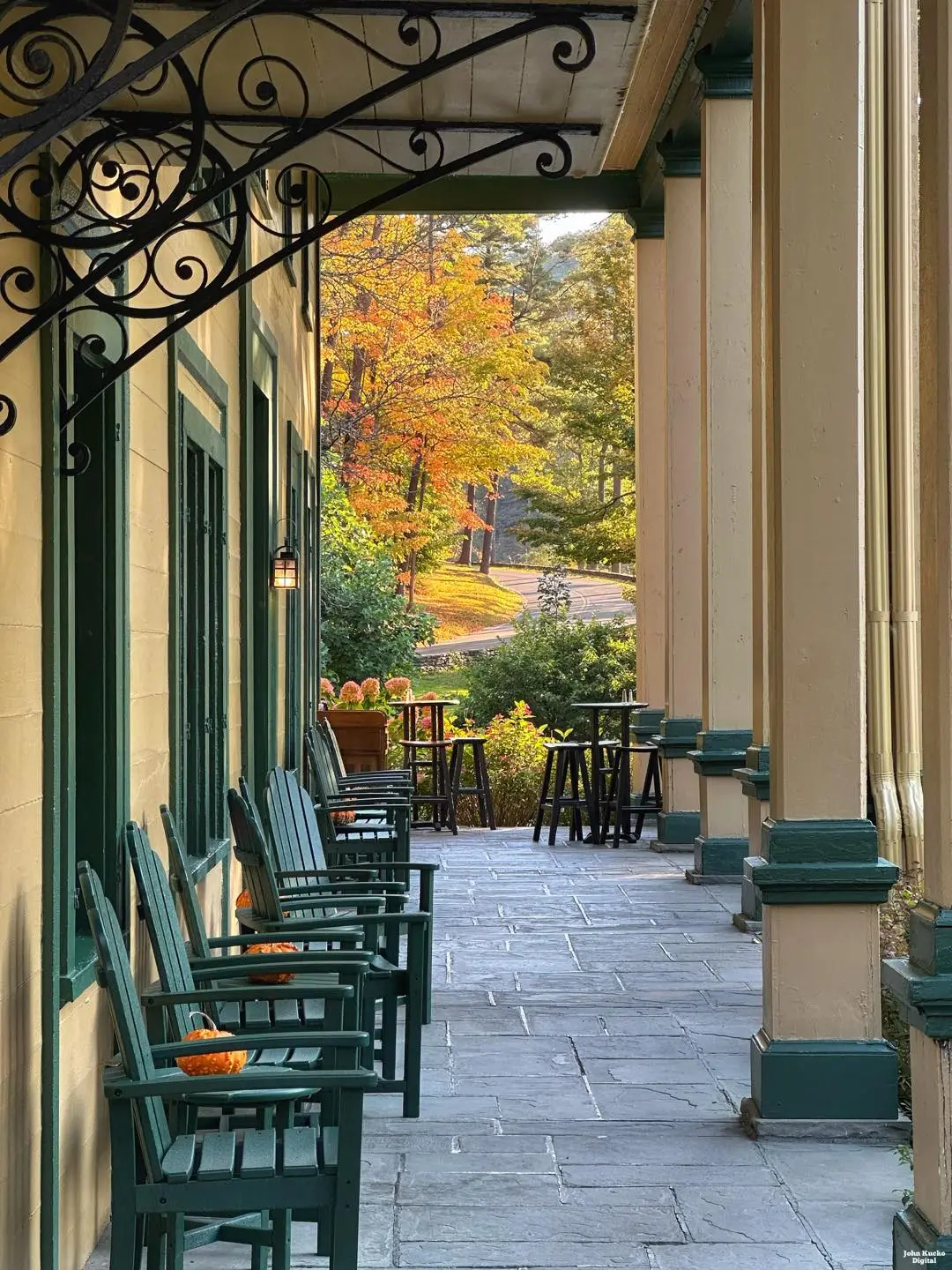 Glen Iris Inn: Relive History in USA’s #1 State Park