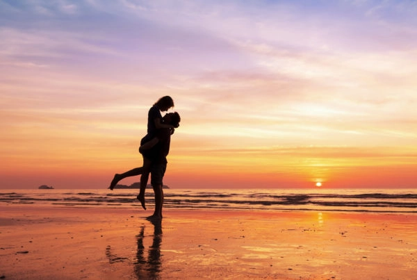 6 Romantic Beach Vacations for Couples