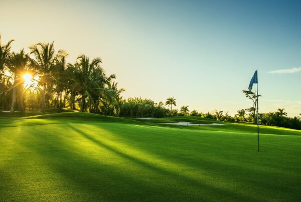 East Coast Golf Destinations for a Couples Getaway